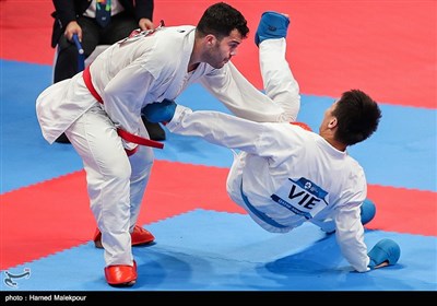 سجاد گنج‌زاده در فینال وزن 84+ کیلوگرم مسابقات کاراته - بازی‌های آسیایی 2018