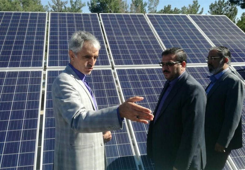 نیروگاه خورشیدی 20 کیلو واتی در بیرجند به بهره‌برداری رسید