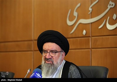 آیت الله سید احمد خاتمی سخنگوی مجلس خبرگان رهبری