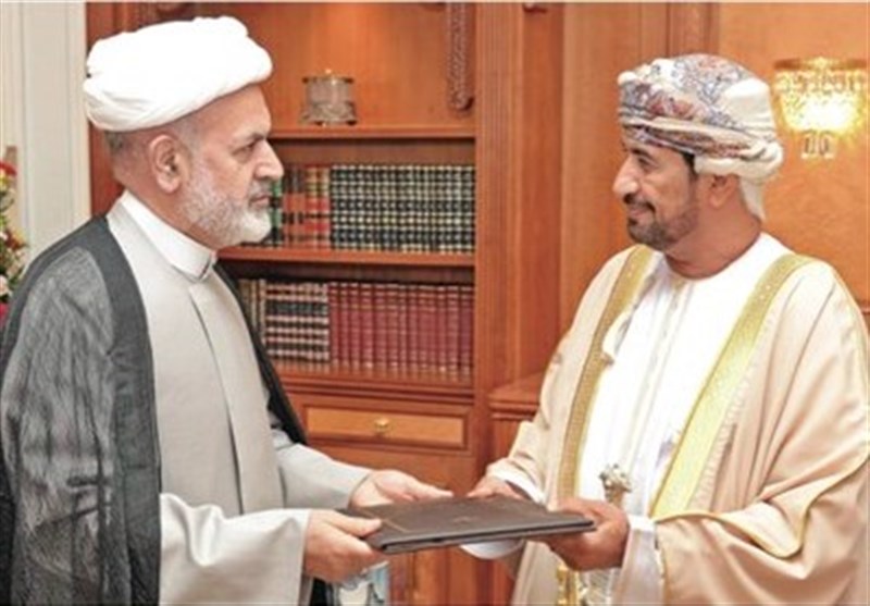 Iran’s President Sends Message to Omani Sultan