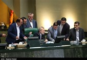 İran Meclisinden Ruhani’ye Ret
