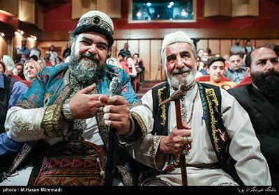 مرشد ابوالفضل ورمرزیار سومین جشنواره پرده‌خوانی و نقالی غدیر