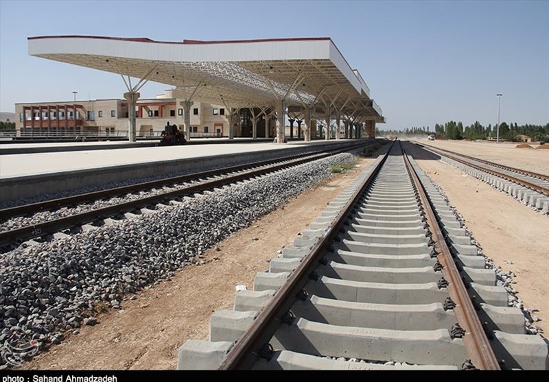 افزایش سهم ریلی در صنعت حمل‌ونقل؛ نیاز پروژه راه‌ آهن یزد ـ اقلید به 22 هزار تن ریل