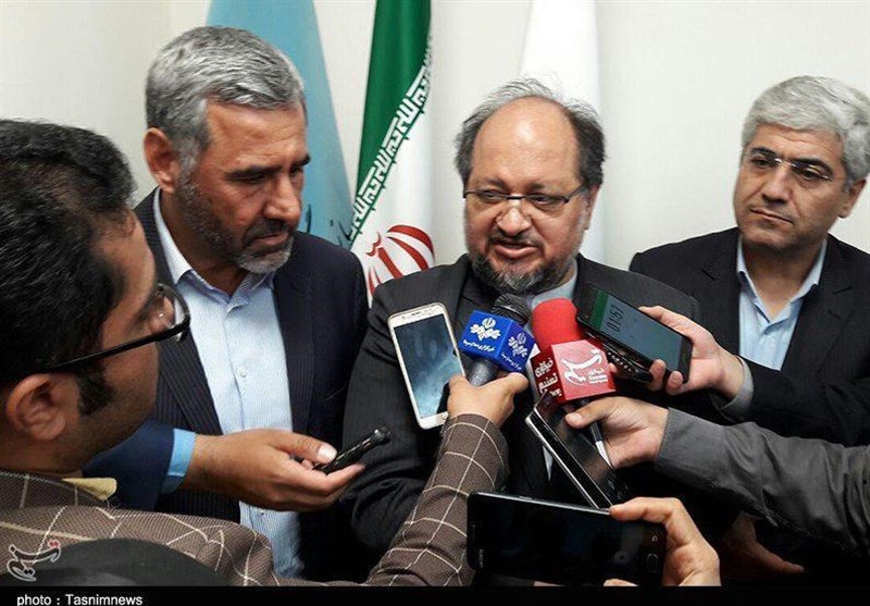 وزیر صنعت در کرمانشاه: اختصاص منابع مالی بیشتر به زلزله‌زدگان در جلسه هیئت دولت مطرح می‌شود