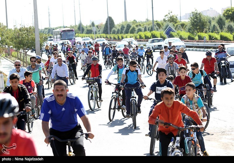 مسابقات دوچرخه‌سواری در 4 رده سنی در کرمان برگزار می‌شود
