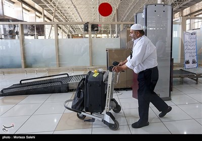 بازگشت کاروان حجاج به اصفهان