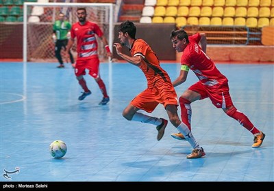 دیدار تیم‌های فوتسال گیتی پسند اصفهان و آذرخش بندرعباس