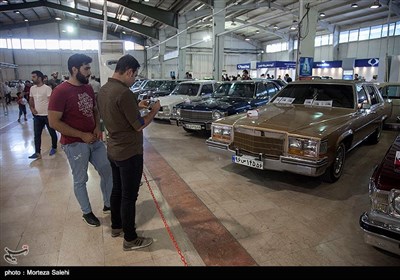 نمایشگاه خودرو - کرمانشاه