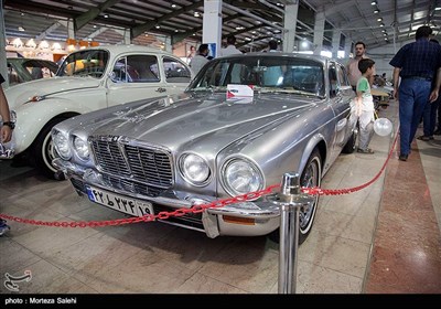نمایشگاه خودرو - کرمانشاه