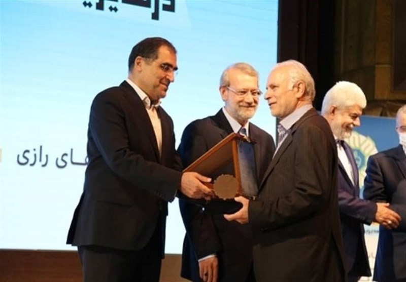 دانشگاه علوم پزشکی شیراز 3 عنوان برتر ملی را کسب کرد