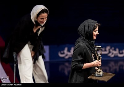 غزل شاکری و نگار جواهریان در بیستمین جشن سینمای ایران