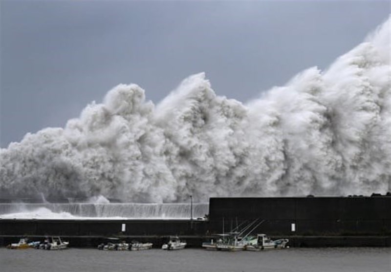 Japan Braces for Typhoon Haishen As 1.8 mln People Ordered to Evacuate