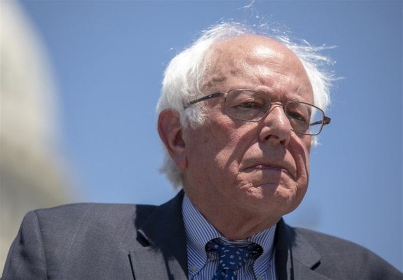 In First, US&apos; Sanders Picks Muslim to Lead Campaign