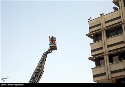 مانور اطفا حریق و تخلیه اضطراری آتش نشانی - مشهد