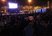 کودکان و نوجوانان مناطق زلزلهزده کرمانشاه به تماشای فیلم نشستند