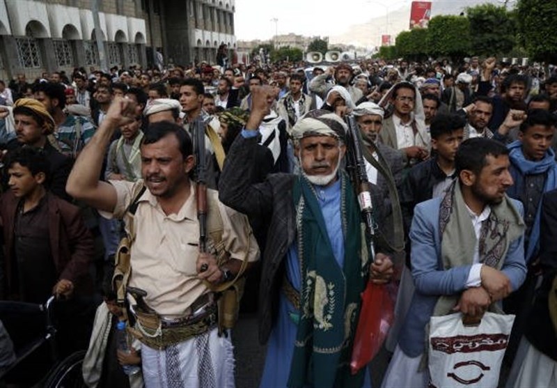 Yemenis Protest Weakening of Currency by Saudi Coalition’s Blockade (+Video, Photos)