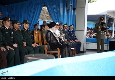 حضور فرمانده معظم کل قوا در مراسم تحلیف دانشجویان دانشگاه‌های افسری ارتش