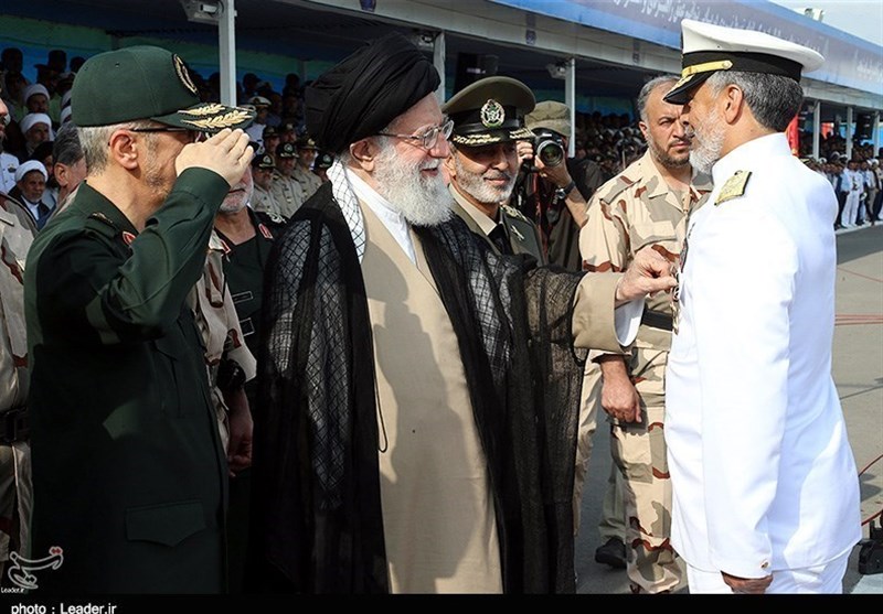 Leader Awards &apos;Medal of Conquest&apos; to Iran’s Former Navy Chief