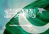 وزیراعظم سے سعودی وزیراطلاعات عوادبن صالح کی ملاقات