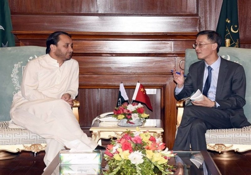 چینی سفیر یاو جنگ کی وزیر اعلی گلگت بلتستان حفیظ الرحمٰن سے ملاقات