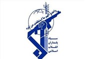 انتقاد مراجع عظام تقلید از تلاش برخیها برای جدایی "سپاه، مرجعیت و حوزه علمیه" / سپاه خواب دشمنان را آشفته کرد