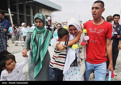 بازگشت نخستین گروه از زائران بیت‌الله الحرام به گلستان 