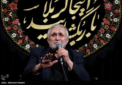 مداحی حاج منصور ارضی در مراسم عزاداری شب دوم محرم در مسجد ارک تهران