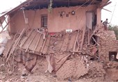 بالگرد هلالاحمر در آمادهباش برای امدادرسانی حادثه آوار روستای سیبچال آزادشهر+تصاویر