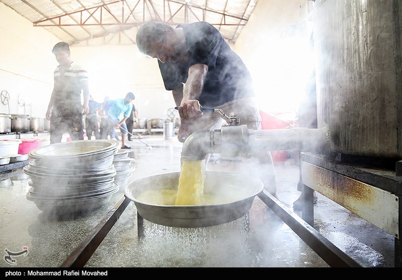 سمنان| طرح بزرگ اطعام حسینی با طبخ 72 دیگ نذری در مهدی‌شهر اجرا می‌شود