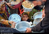 مشهد|روزانه 1000 پرس غذای متبرک در میان سیل‌زدگان شهرستان کلات توزیع می‌شود