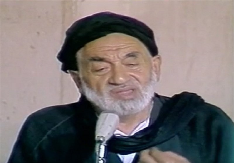 مردی که با روضه‌هایش امام امت را می‌گریاند + فیلم