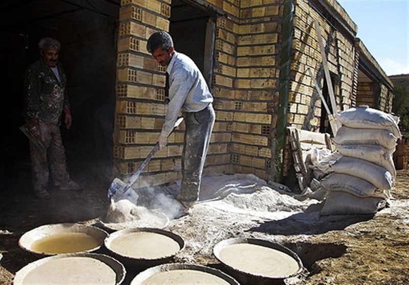بازسازی 2000 واحد مسکونی مناطق زلزله‌زده کرمانشاه مهرماه به اتمام می‌رسد