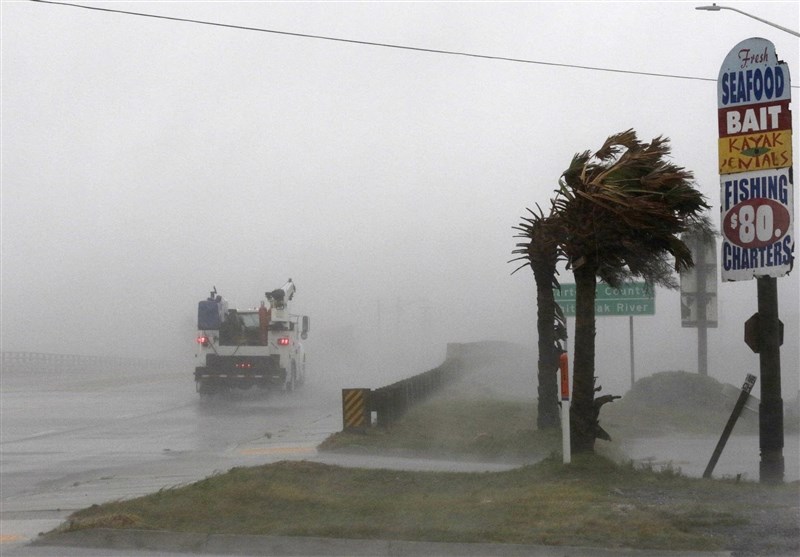 Over 300,000 Customers without Power in Carolinas after Florence