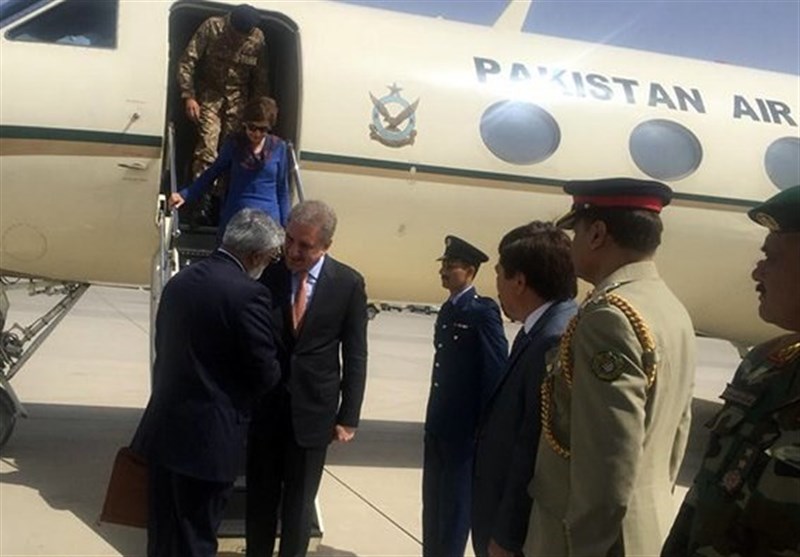 وزیر خارجہ شاہ محمود قریشی اعلی سطحی وفد کے ہمراہ کابل پہنچ گئے