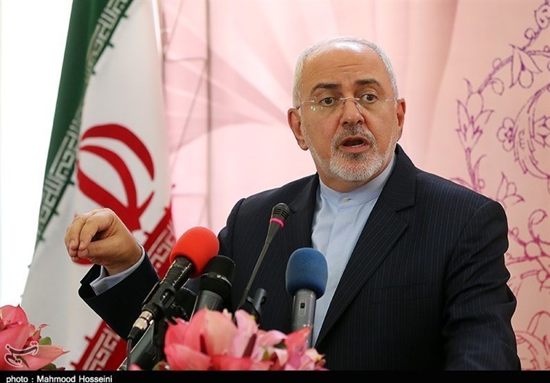 Zarif Says Latest US Sanctions on Tehran Meant to Protect Riyadh