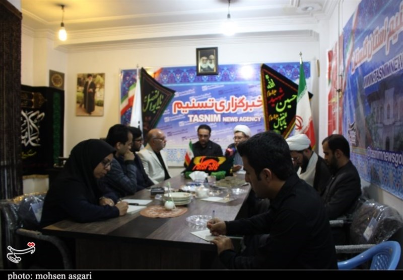 دفتر تسنیم گلستان مزین به پرچم مقدس عزای ابا عبدالله‌ الحسین (ع) شد+تصاویر