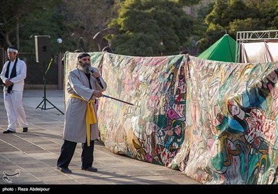 اجرای شبیه خوانی و پرده خوانی عاشورایی در محوطه تاریخی مسجد کبود تبریز
