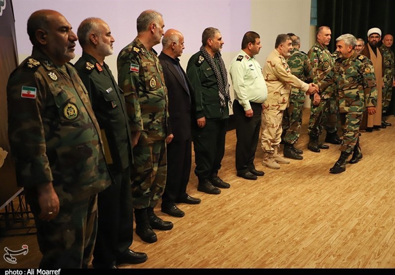 اهواز| تودیع و معارفه فرمانده‌ ارتش در جنوب غرب کشور از دریچه دوربین تسنیم