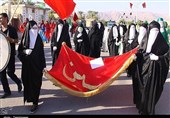 استقبال مردم فارس از محرم؛ اجرای مراسم پرچم سرخ حسینی در داراب