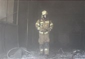 نجات 4 نفر از آتش در رستوران + تصاویر