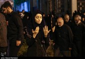 مشهدالرضا(ع) یکپارچه عزا و ماتم است؛ شور حسینی مشهد را فراگرفت+فیلم