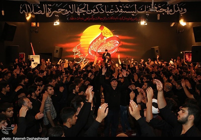 خوزستان| برگزاری مراسم عزاداری تاسوعای حسینی در هیئت روضة الزهرا(س) دزفول به روایت تصویر