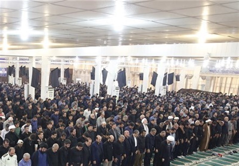 نماز ظهر تاسوعا در بوشهر اقامه شد
