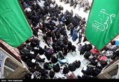 مشهد| خیابانهای اطراف حرم رضوی مملو از حضور سوگواران است
