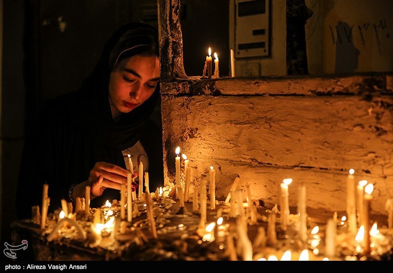 آئین شمع‌گردانی در 41 مسجد بازار تبریز به‌روایت تصویر