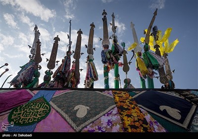 آیین نخل گردانی در روستای مزینان سبزوار