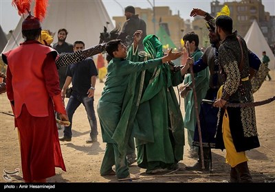 آتش زدن خیمه ها در ظهر عاشورا 