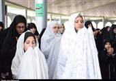 اقامه نماز ظهر عاشورا در استان مرکزی به روایت تصویر