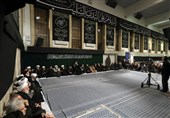 آخرین شب مراسم عزاداری امام حسین (ع) در حسینیه امام خمینی ره