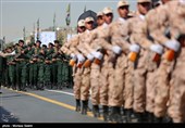 رژه مقتدرانه نیروهای مسلح در اصفهان برگزار ‌شد
